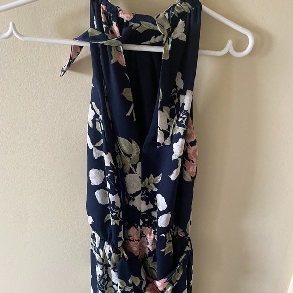 Dynamite dress - Picture 2 of 3